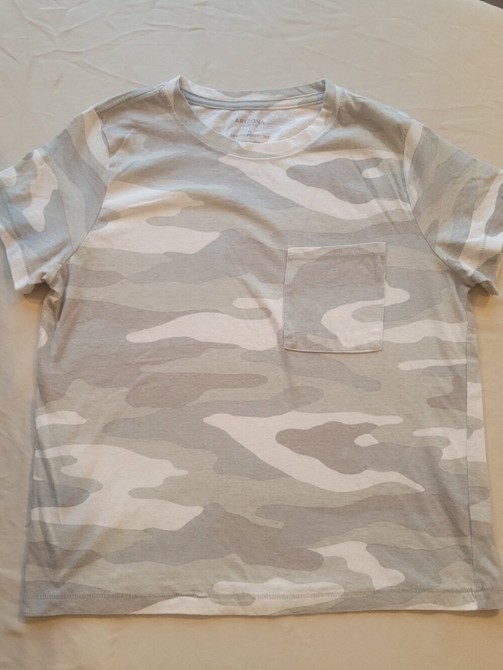 Y2K Camo Soft Vintage Feel Tee Medium